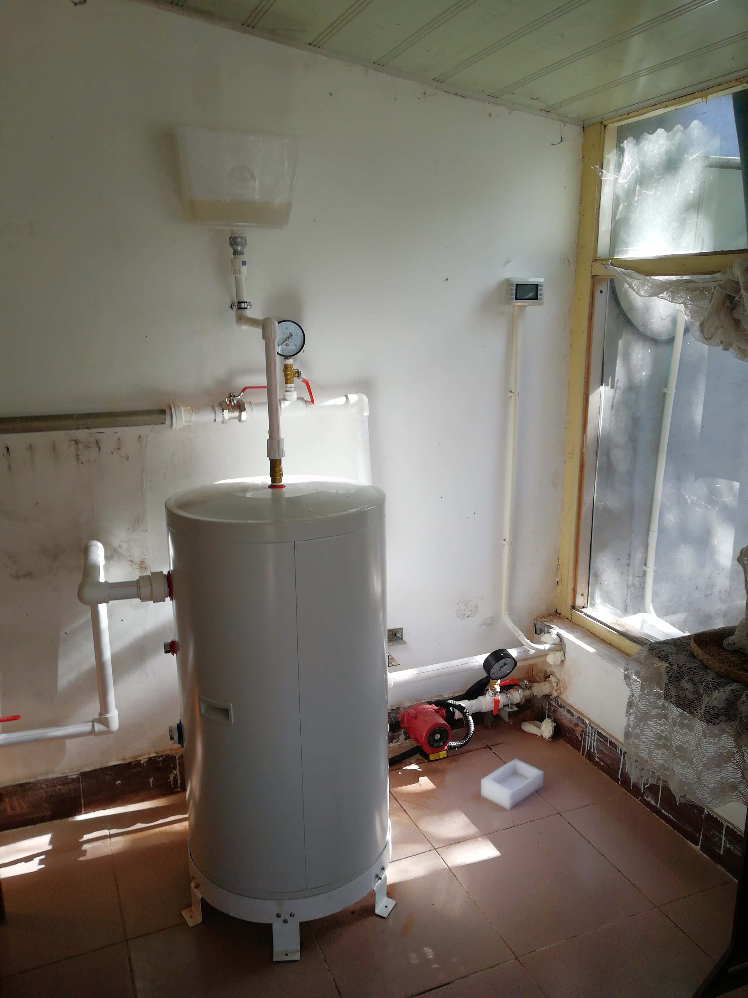 超低溫空氣源熱泵機組水箱 超低溫空氣源熱泵機組水箱