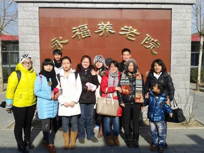 鑫魯禹超低溫空氣源熱泵廠家合影 鑫魯禹超低溫空氣源熱泵廠家合影