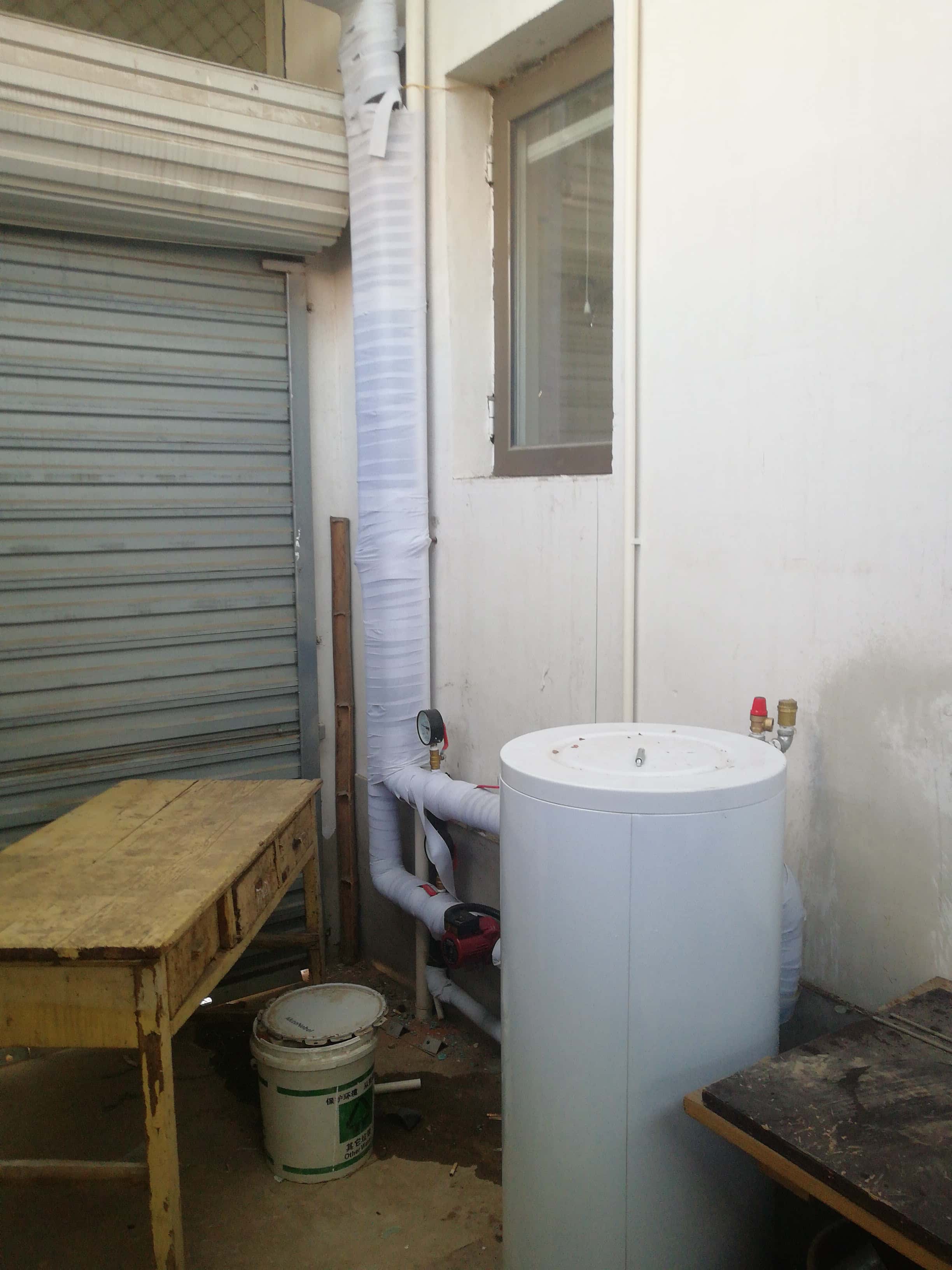 東屋超低溫空氣源熱泵水箱 東屋超低溫空氣源熱泵水箱