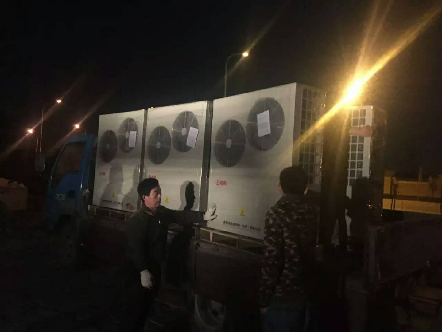 超低溫空氣源熱泵深夜發貨 超低溫空氣源熱泵深夜發貨