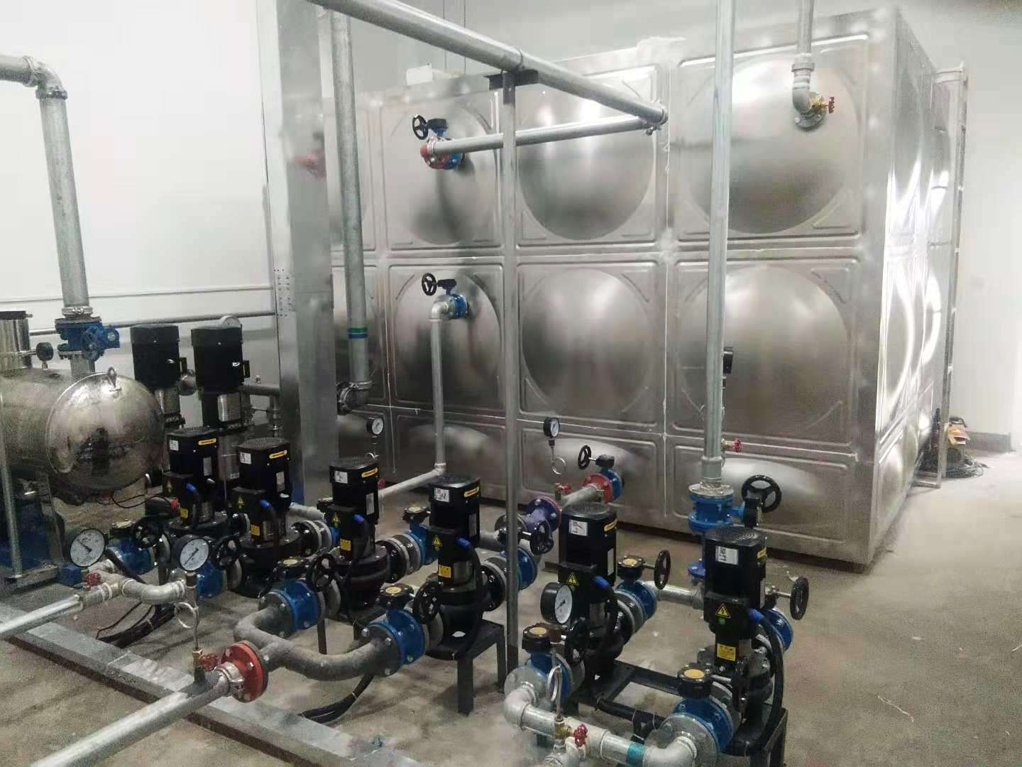 超低溫空氣源熱泵熱水器蓄熱水箱 超低溫空氣源熱泵熱水器蓄熱水箱